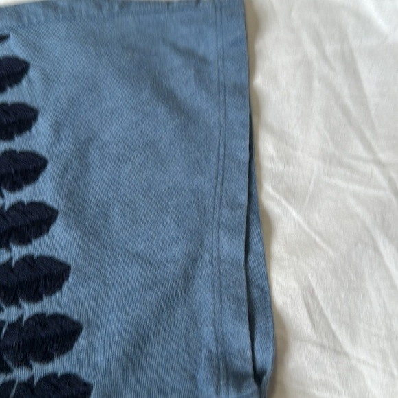 Gap Women's Blue Flutter Short Sleeve Top Small Embroidered - Picture 5 of 8